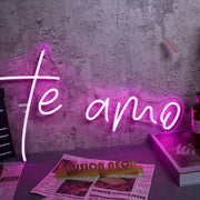 Te Amo Neon Sign